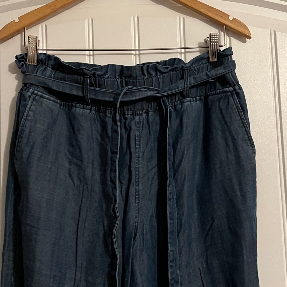 LOFT pull On Lyocell Pants Small - image 2